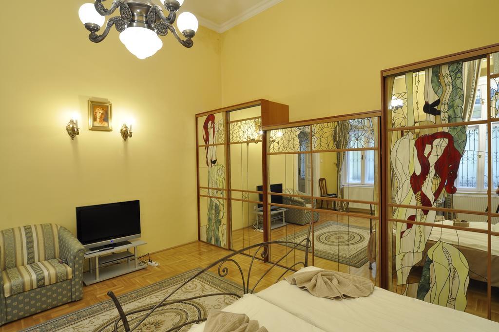 Charming Art Deco Flat Apartment Budapest Ngoại thất bức ảnh