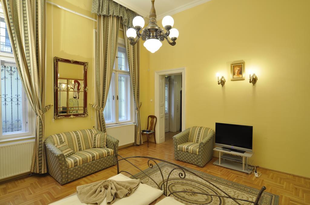 Charming Art Deco Flat Apartment Budapest Ngoại thất bức ảnh