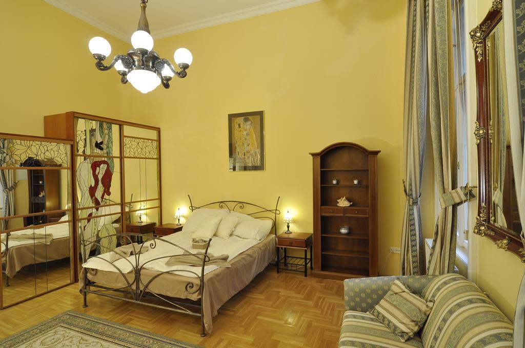 Charming Art Deco Flat Apartment Budapest Phòng bức ảnh